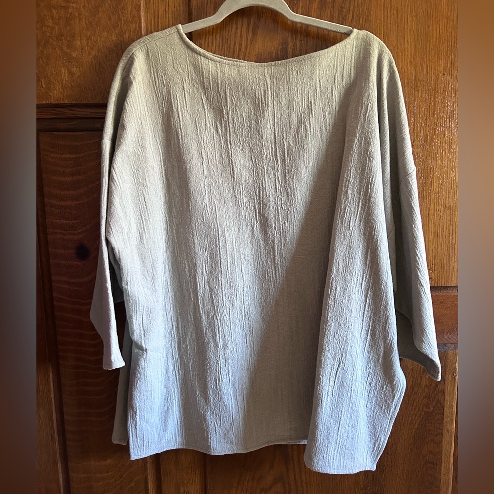 Hackwith Design House Women's Top